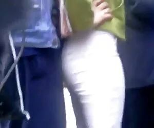 دختر برهنه و ماساژ ف ...